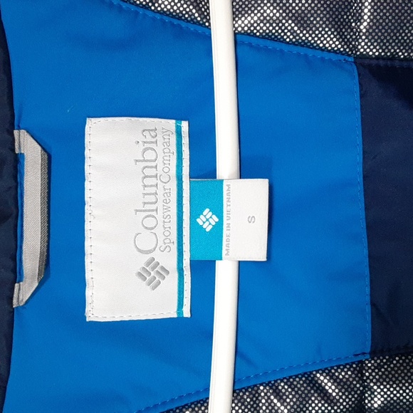 Columbia Insulated Omni-Tech Coat - Picture 10 of 14